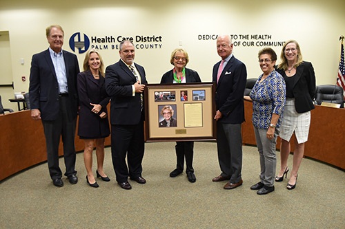 recognizes-commissioner-carol-roberts