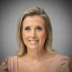 Amanda Wedgworth Headshot