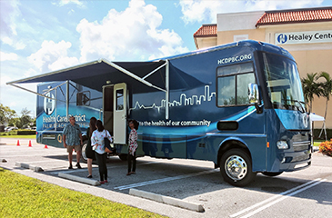 Outside view of the mobile unit with the awning down