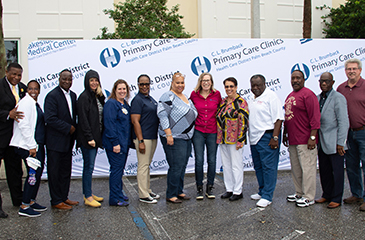 Dignitaries at the LMC 10th Anniversary Event